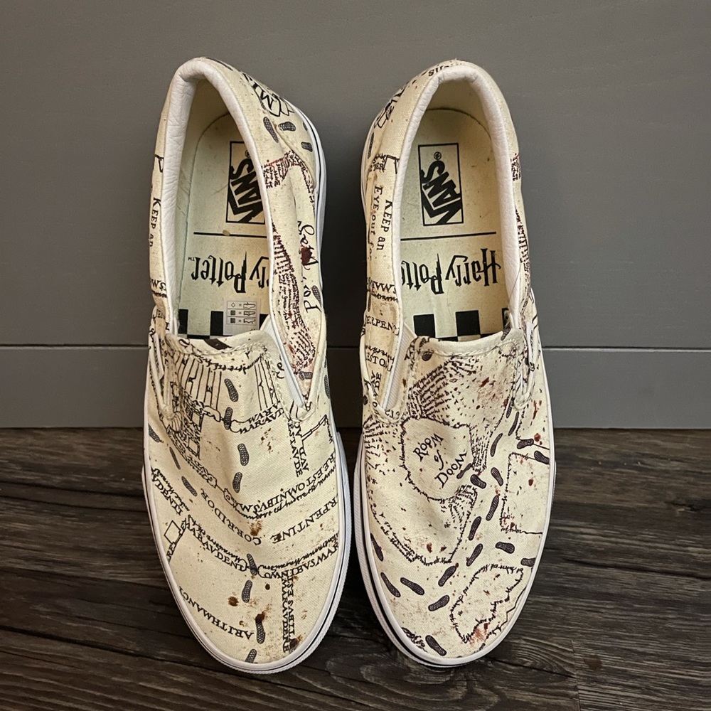 Harry Potter vans!!